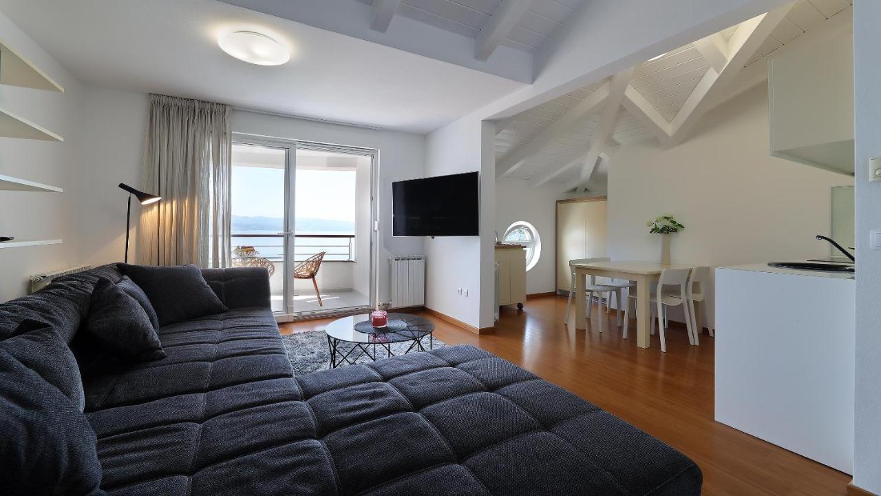 Sea View Apartment In Ičići מראה חיצוני תמונה