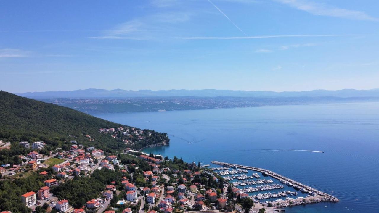 Sea View Apartment In Ičići מראה חיצוני תמונה
